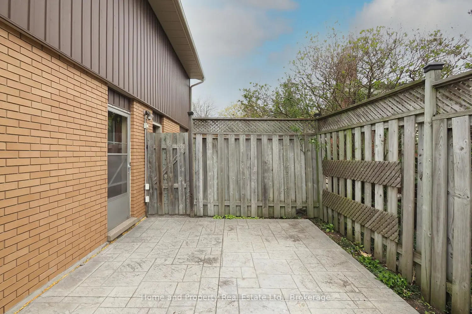 Additional image 17 of 76 Cloverdale Crescent
