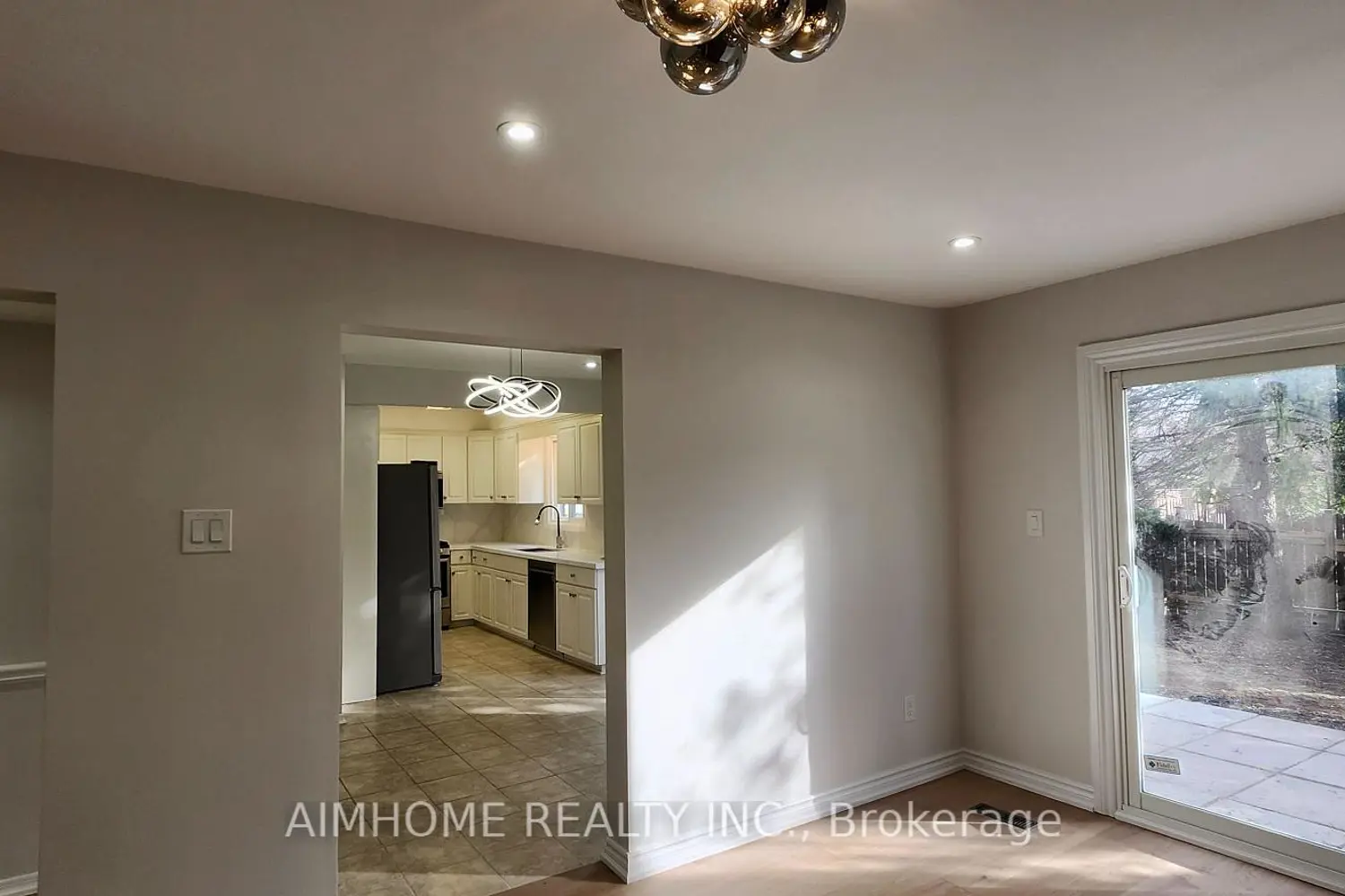 Additional image 3 of 31 Spanhouse Crescent