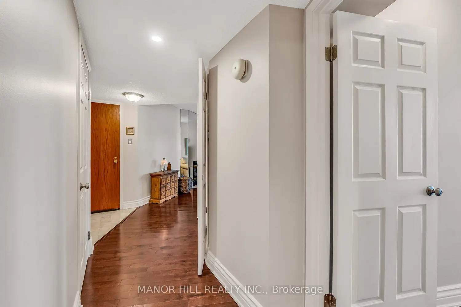 Additional image 9 of 1331 Bay Street 803