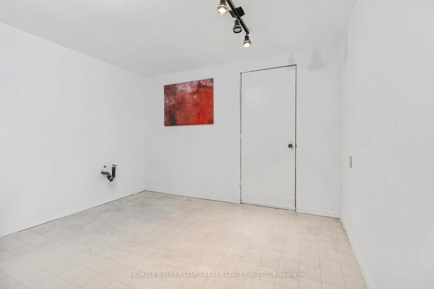 Additional image 16 of 1565 Hastings Drive