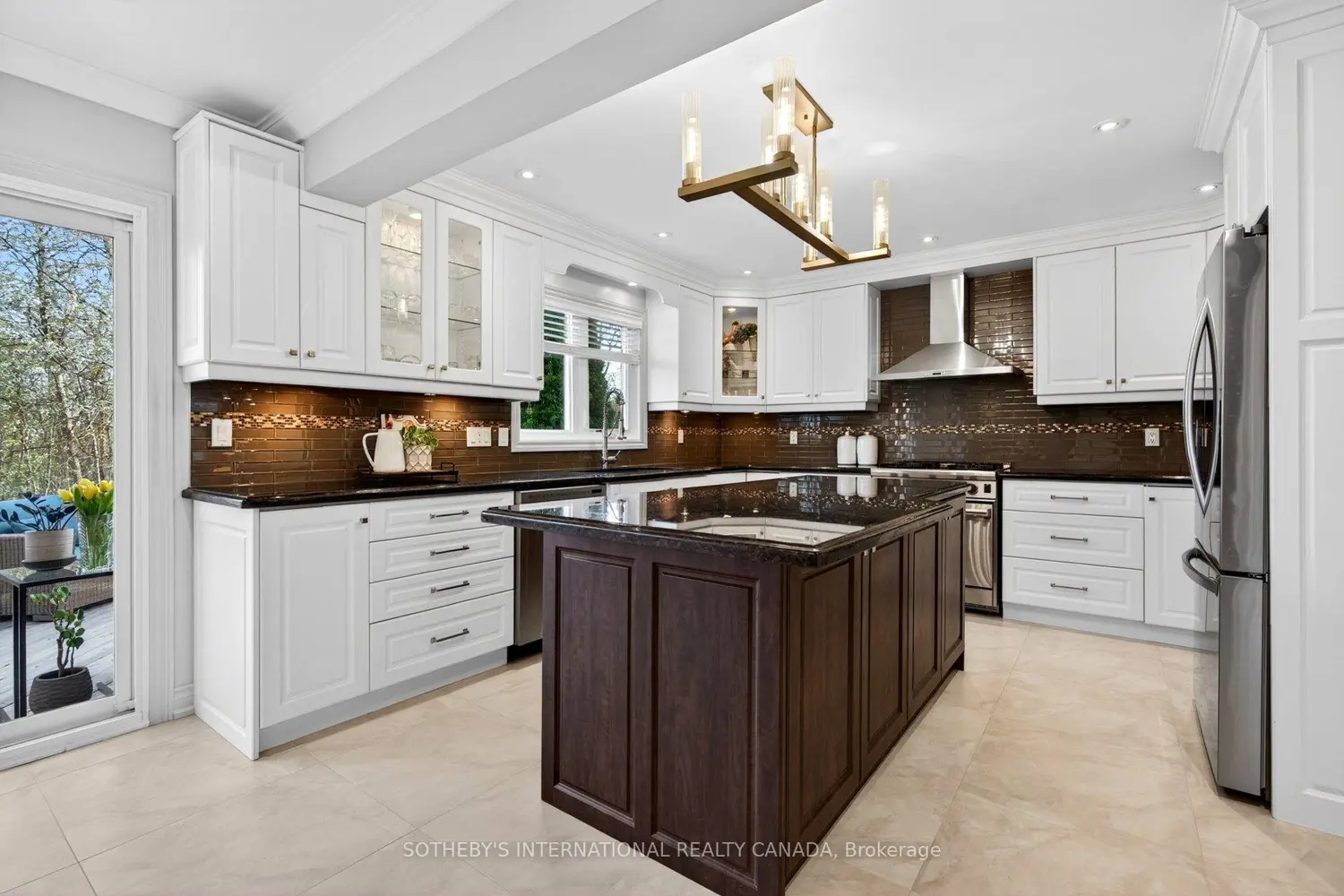 Additional image 4 of 1383 Winterberry Drive