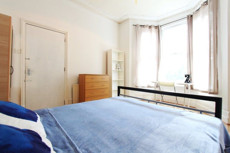 2 bed shared accommodation to rentN15 photo 2