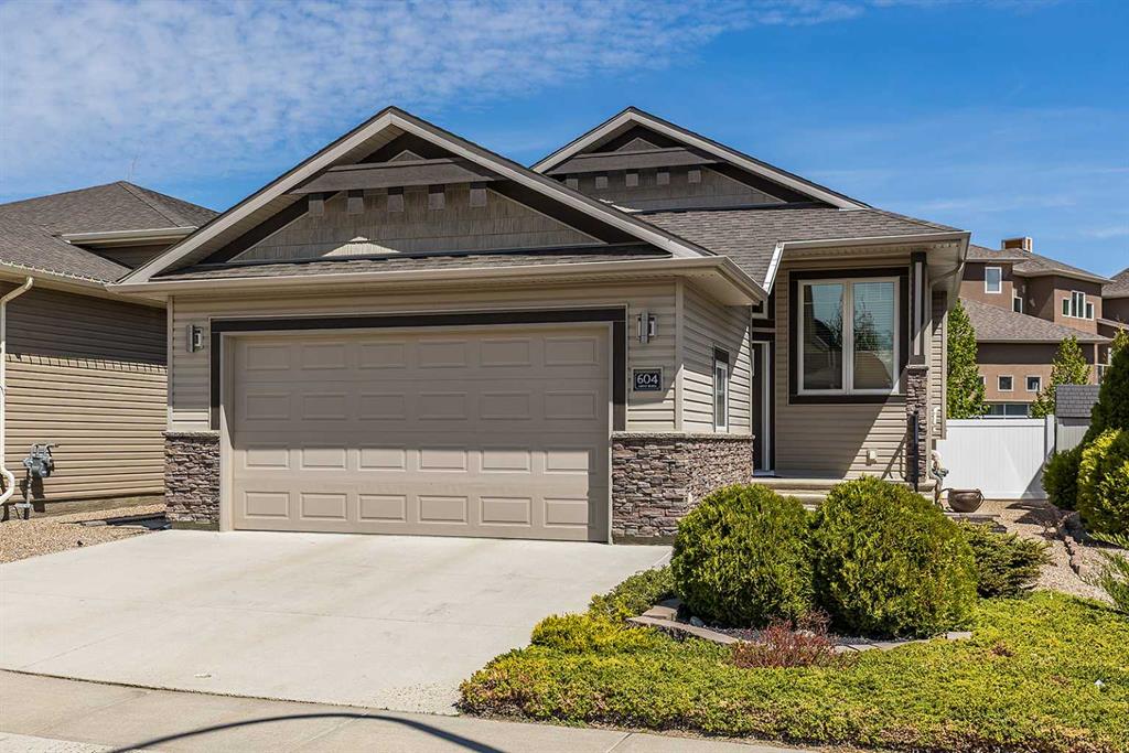 Additional image 2 of 604 Vista Drive SE, Medicine Hat, AB, T1B 0N1