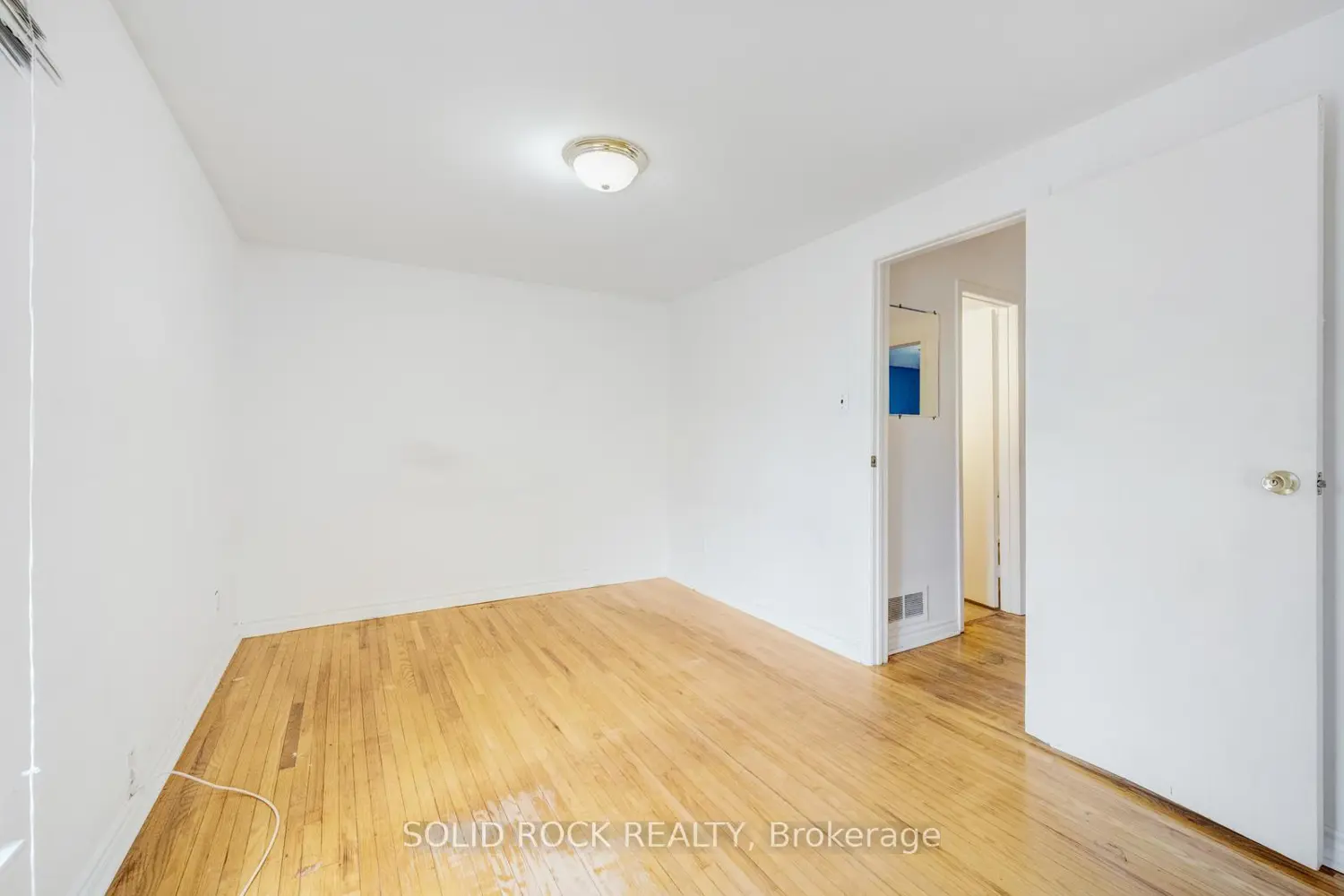 Additional image 13 of 332 Fleetwood Crescent 332