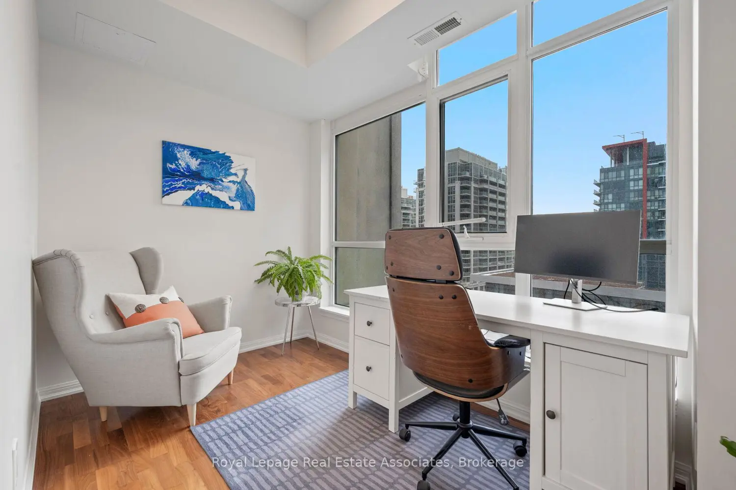 Additional image 18 of 21 Grand Magazine Street 908