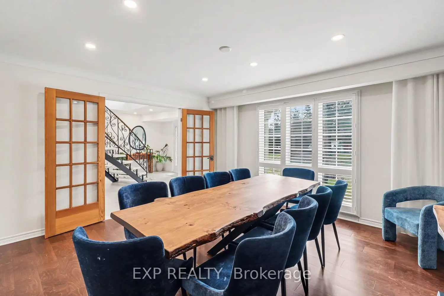 11 Lennon Drive photo 5