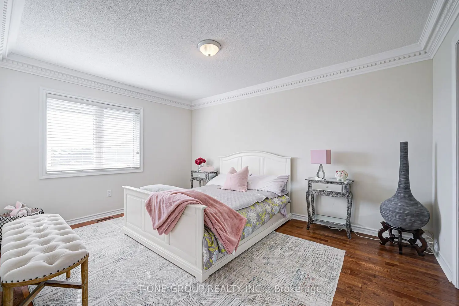Additional image 10 of 39 Boulderbrook Drive