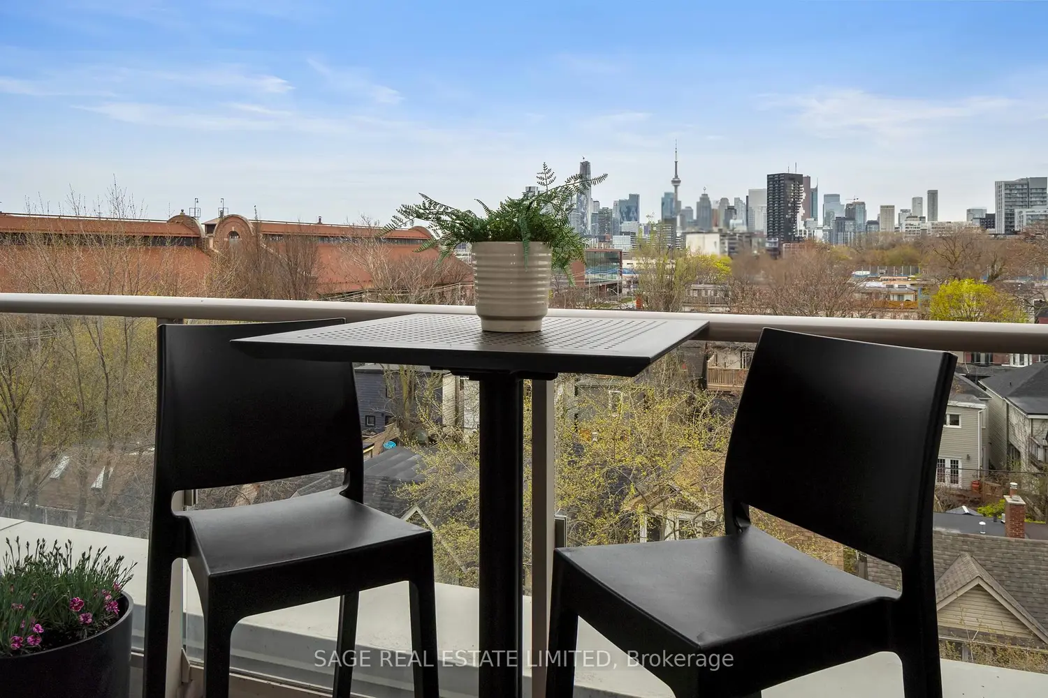 Additional image 9 of 150 Logan Avenue 606