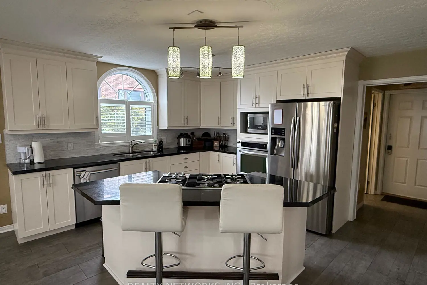 Additional image 3 of 1210 Lavigne Boulevard