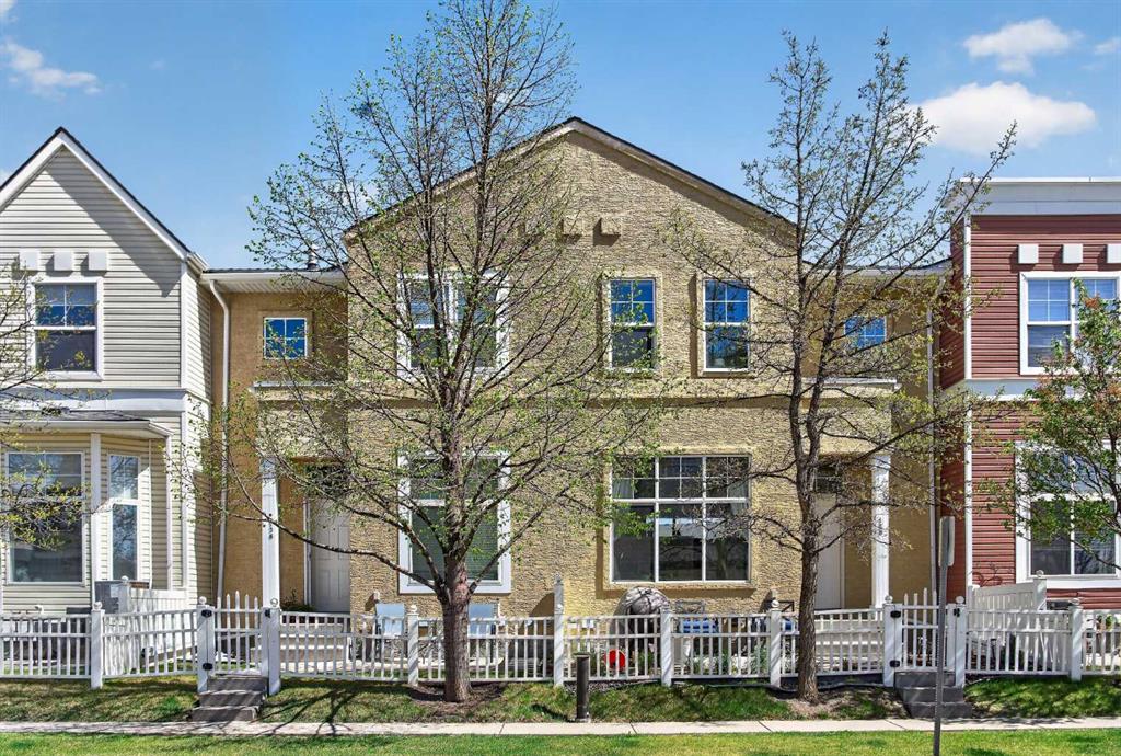 138 Promenade Way SE, Calgary, AB, T2Z 4E9