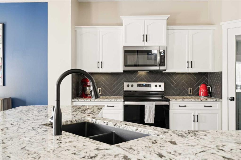 Additional image 6 of 150 Crystal Green Drive, Okotoks, AB, T1S 0C8