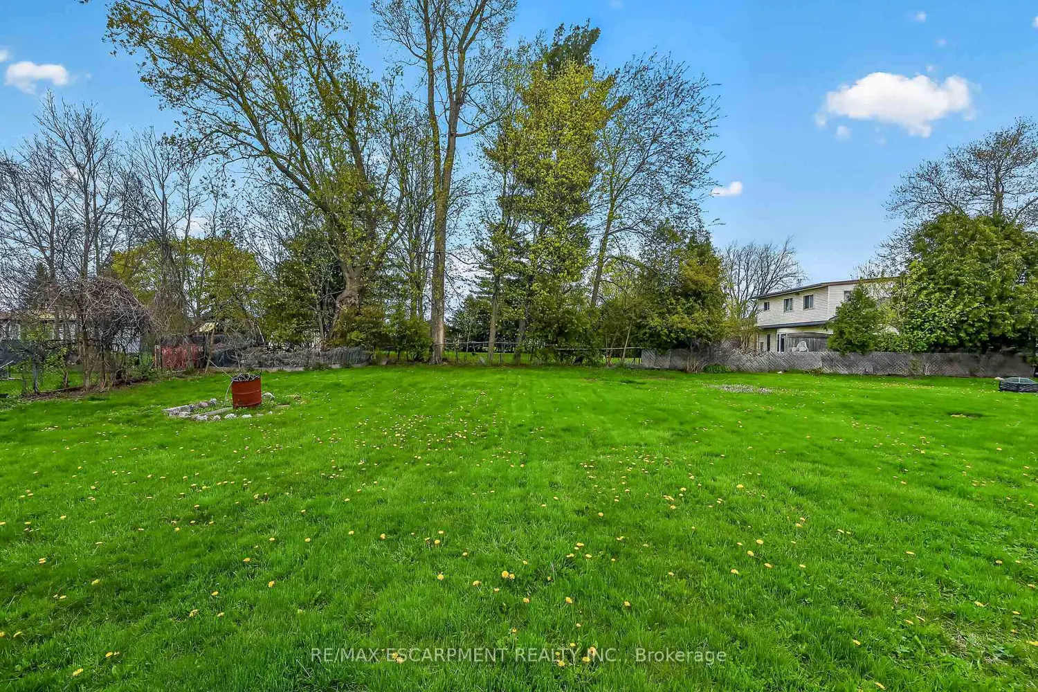 Additional image 17 of 186 Seneca Avenue