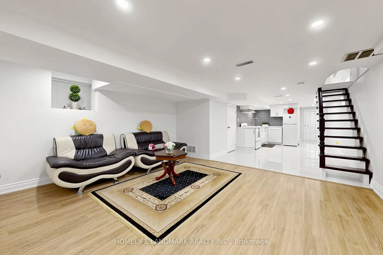 Additional image 14 of 70 Bartlett Avenue