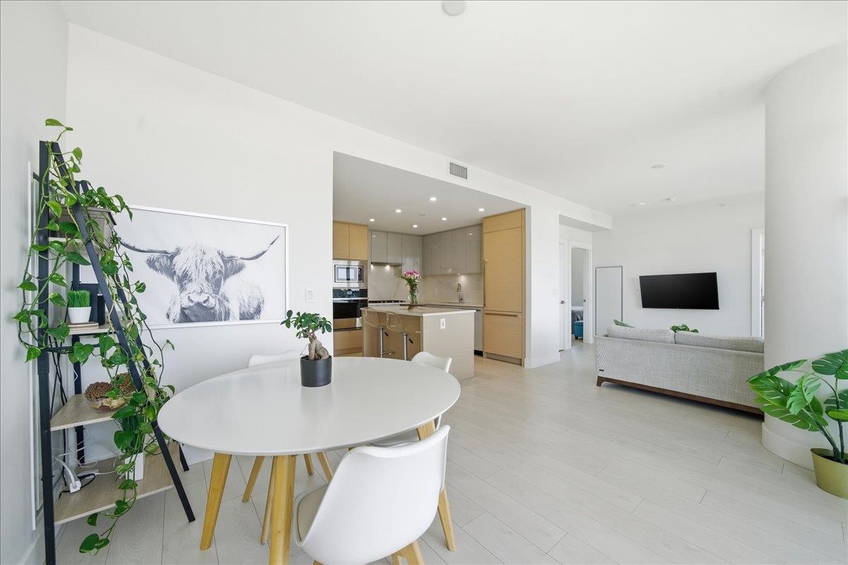 Additional image 5 of 1002-3438 Sawmill Crescent, Vancouver, BC, V5S 0E3
