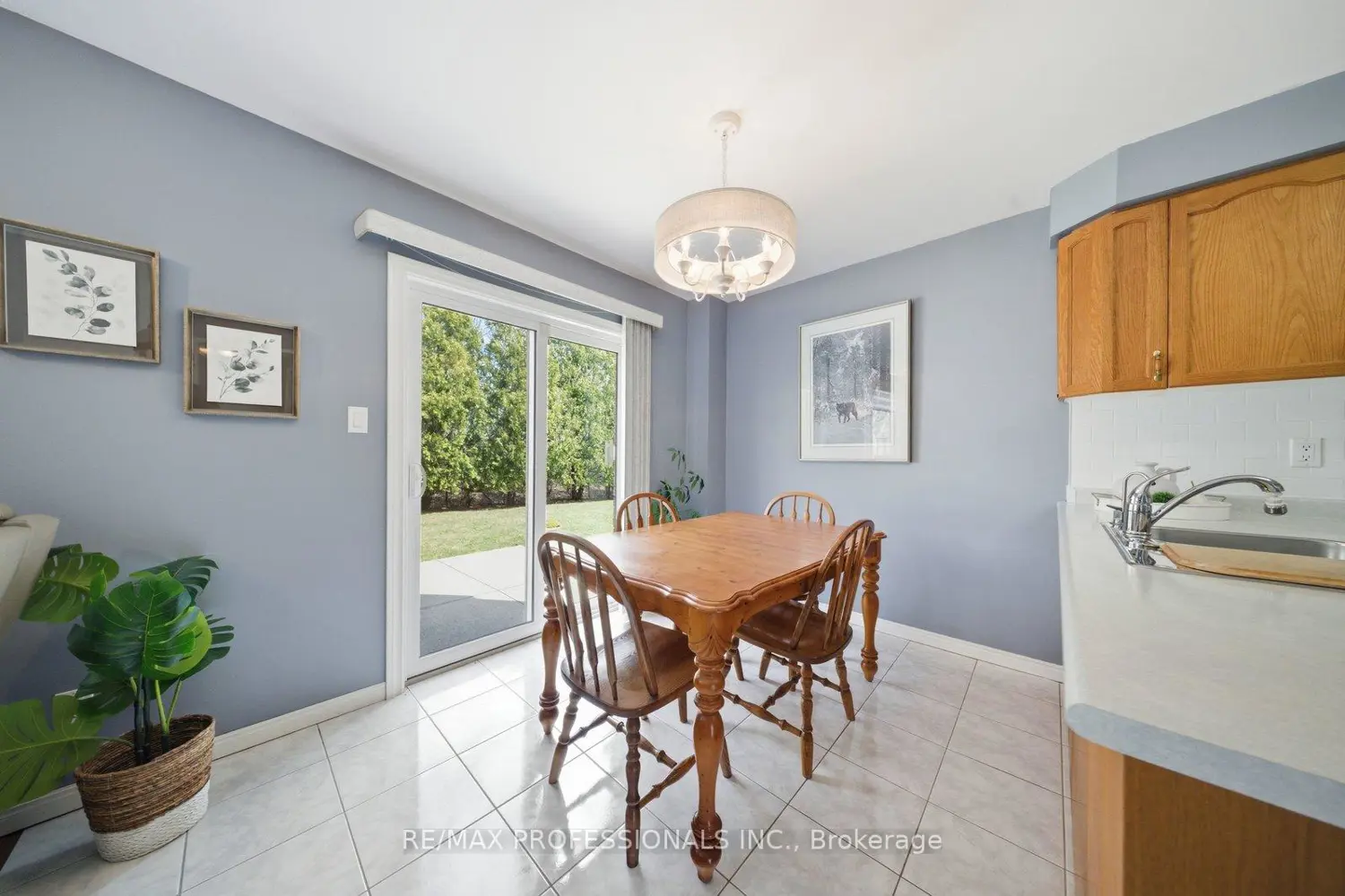 200 Morrison Drive photo 5