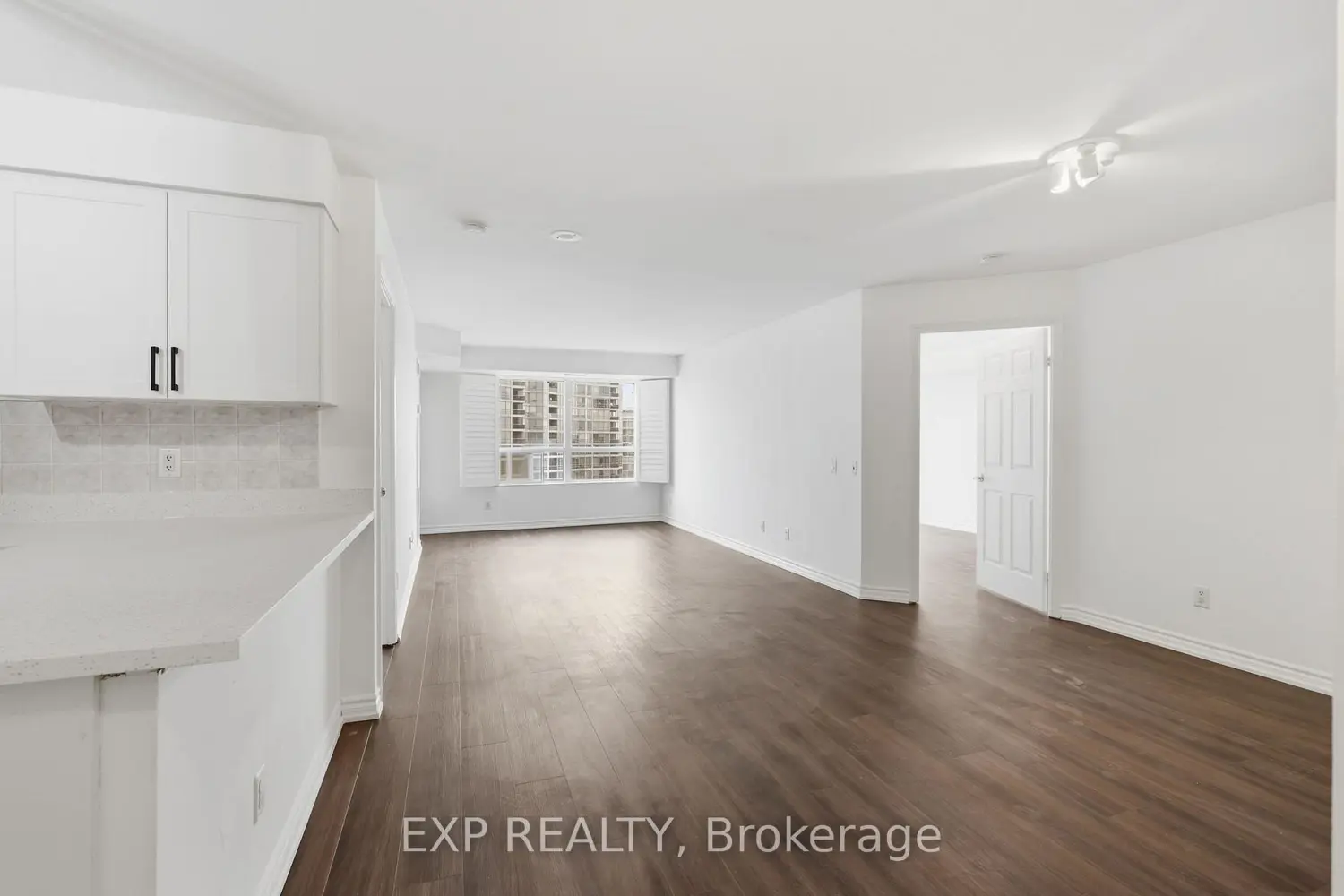 Additional image 3 of 25 Kingsbridge Garden Circle 2120