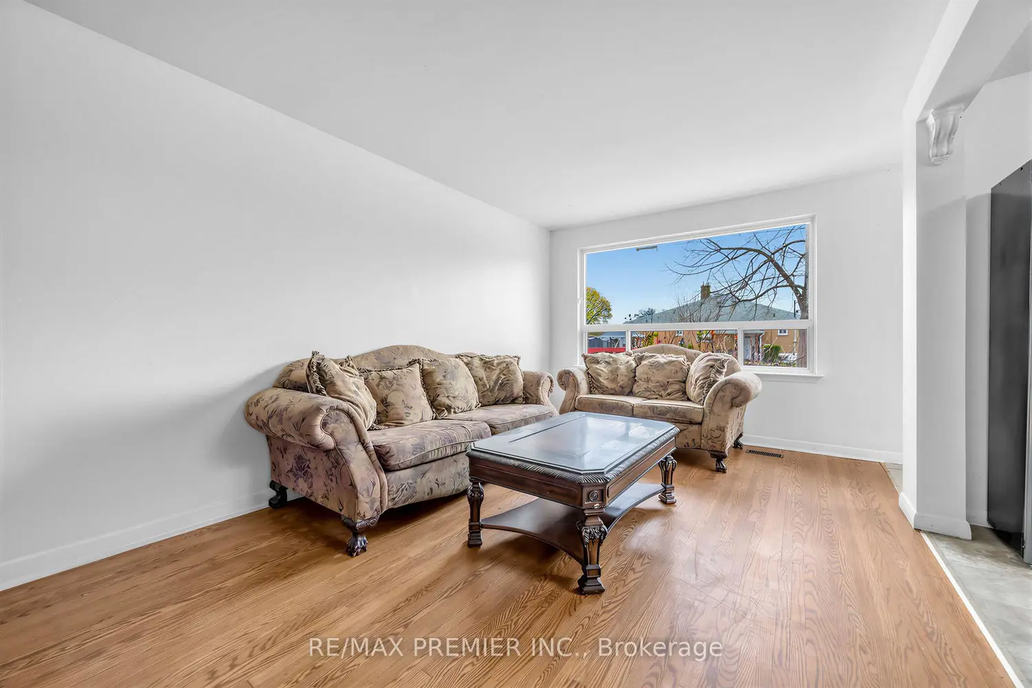 Additional image 20 of 126 Langden Avenue