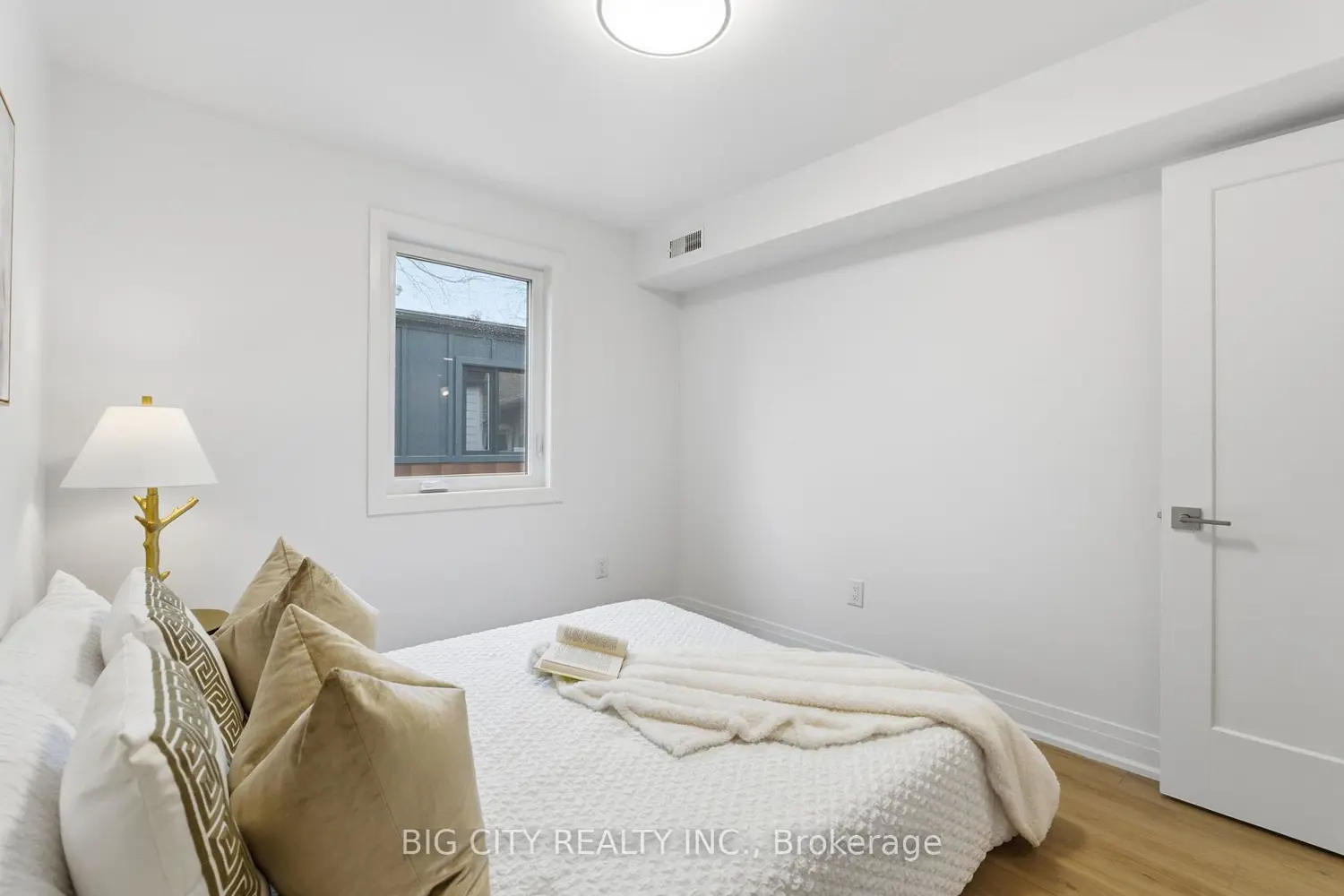 Additional image 12 of 68 Westholme Avenue 2