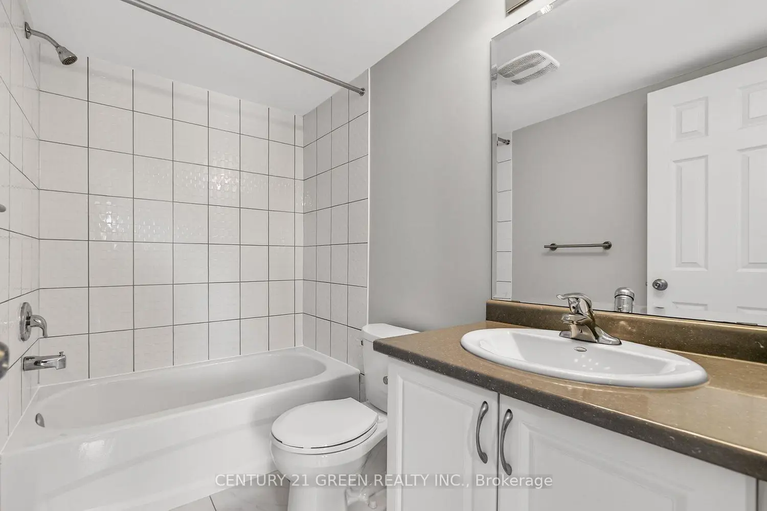 Additional image 13 of 383 Dundas Street 76