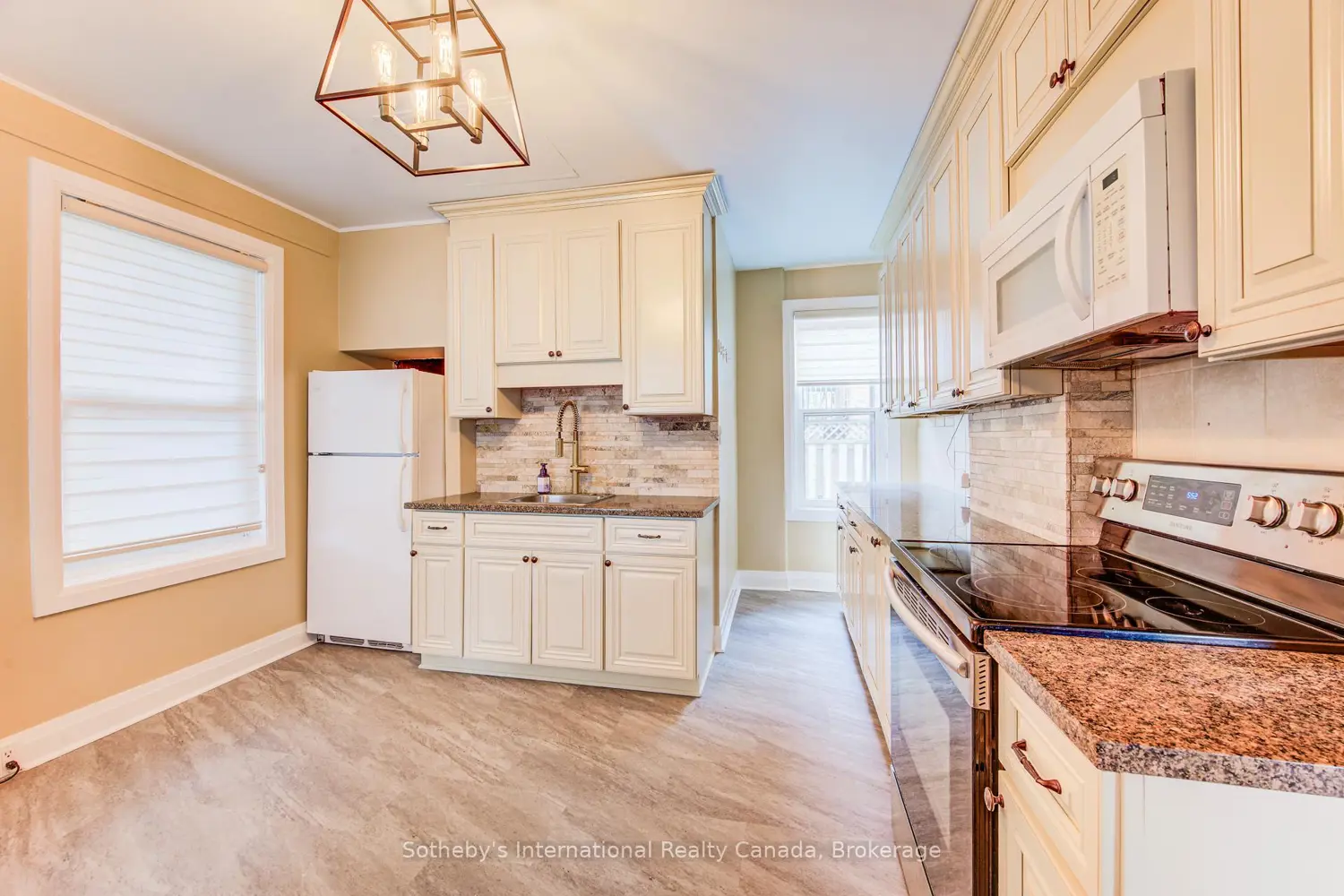 Additional image 12 of 306 Guelph Street