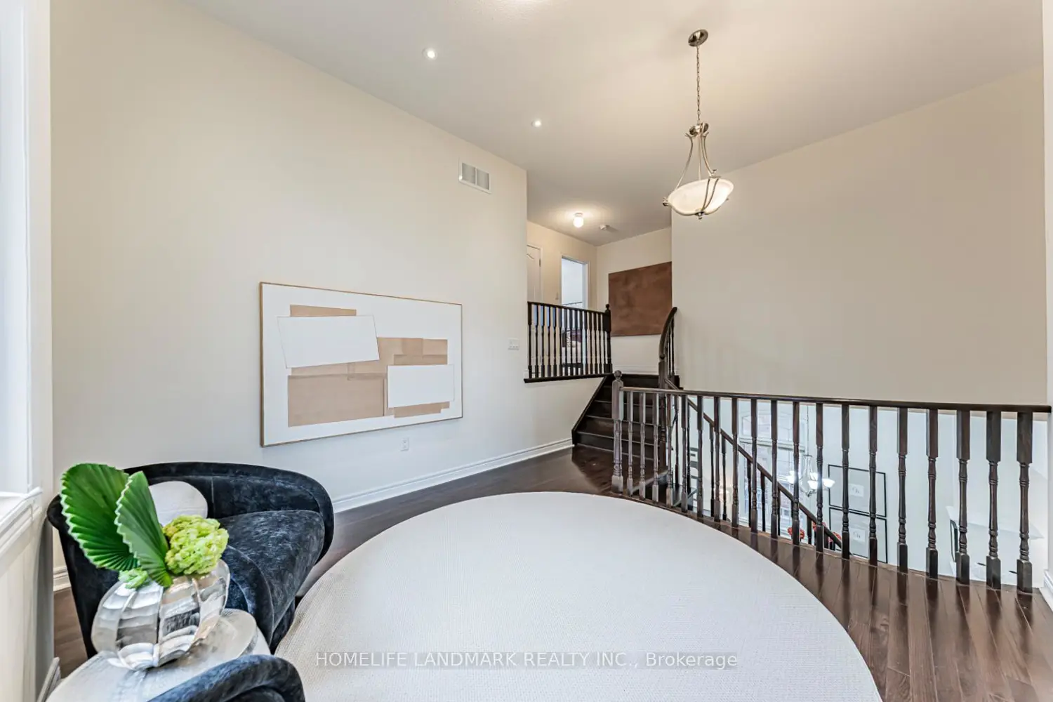 Additional image 11 of 19 Darlet Avenue