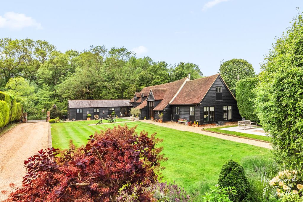 Additional image 26 of 6 bed barn conversion to rentWoodside, Epping CM16