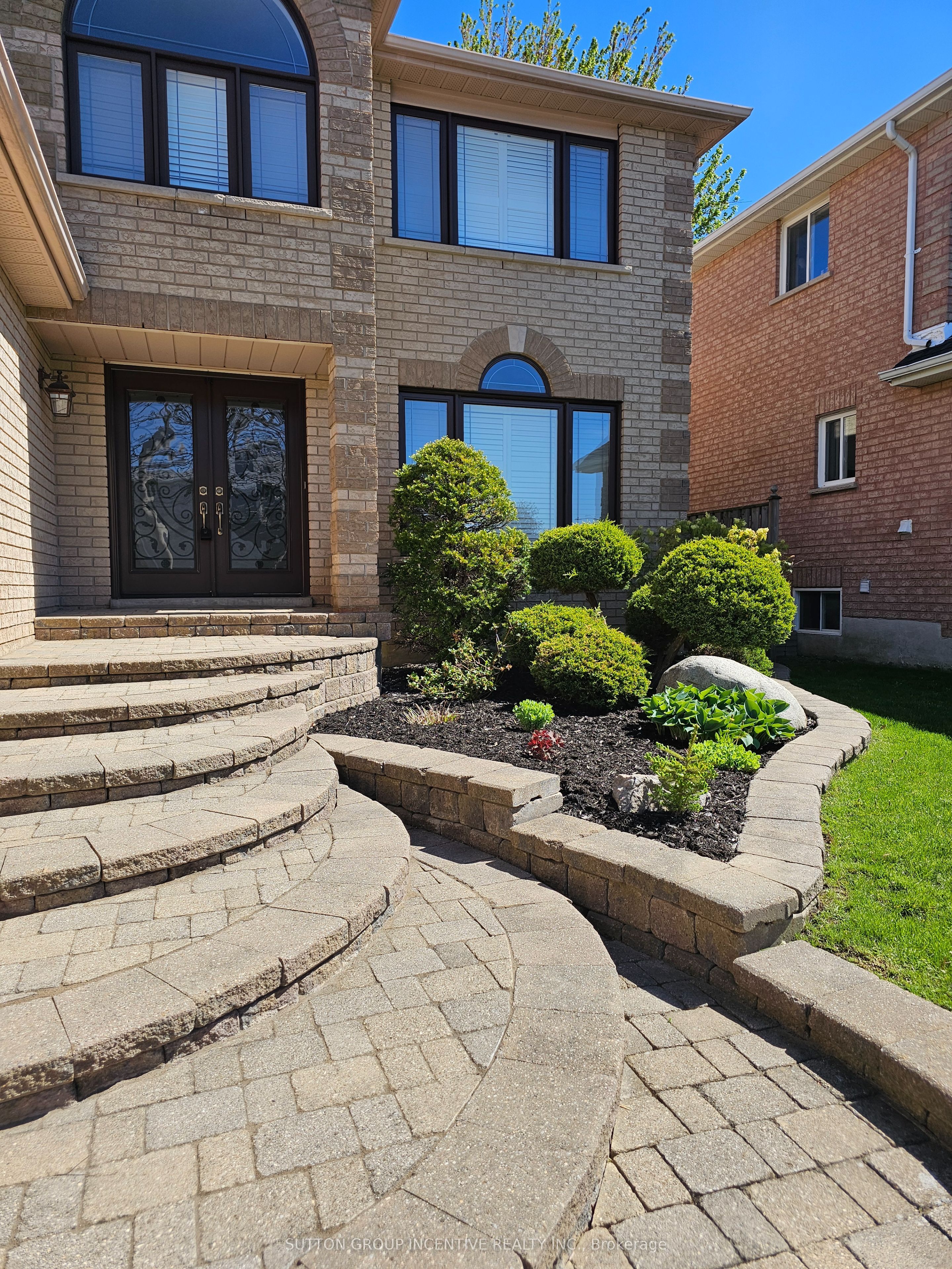 Additional image 2 of 4 Chantal Street, Barrie, ON, L4N 9S4
