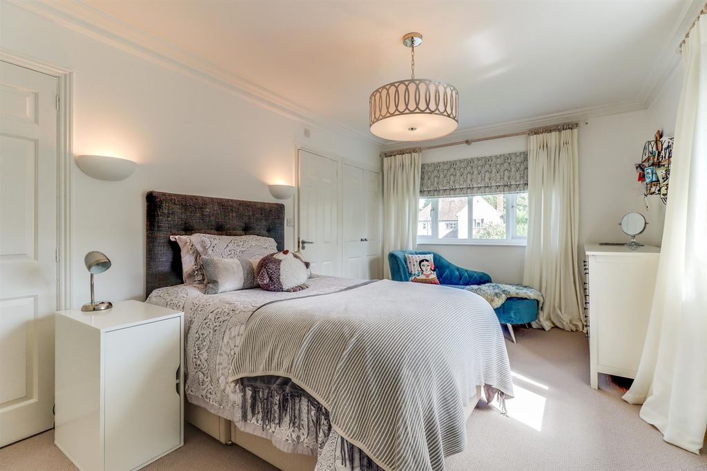 Additional image 6 of 5 bed detached house to rentLansdown, Cheltenham GL51