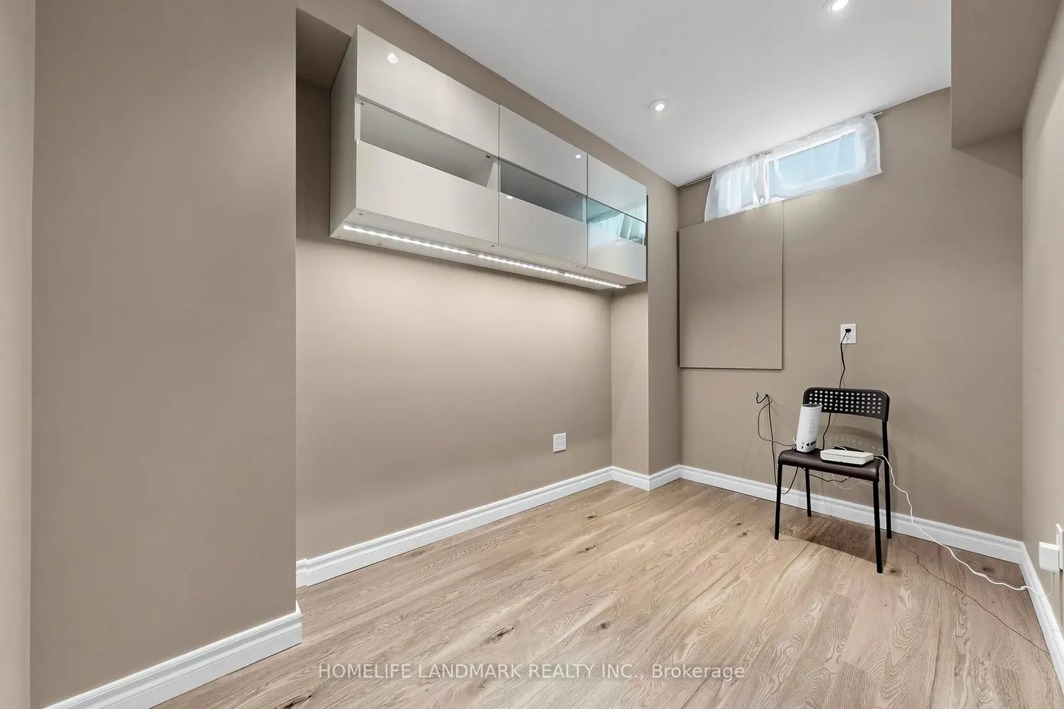 Additional image 18 of 4 Merton Street
