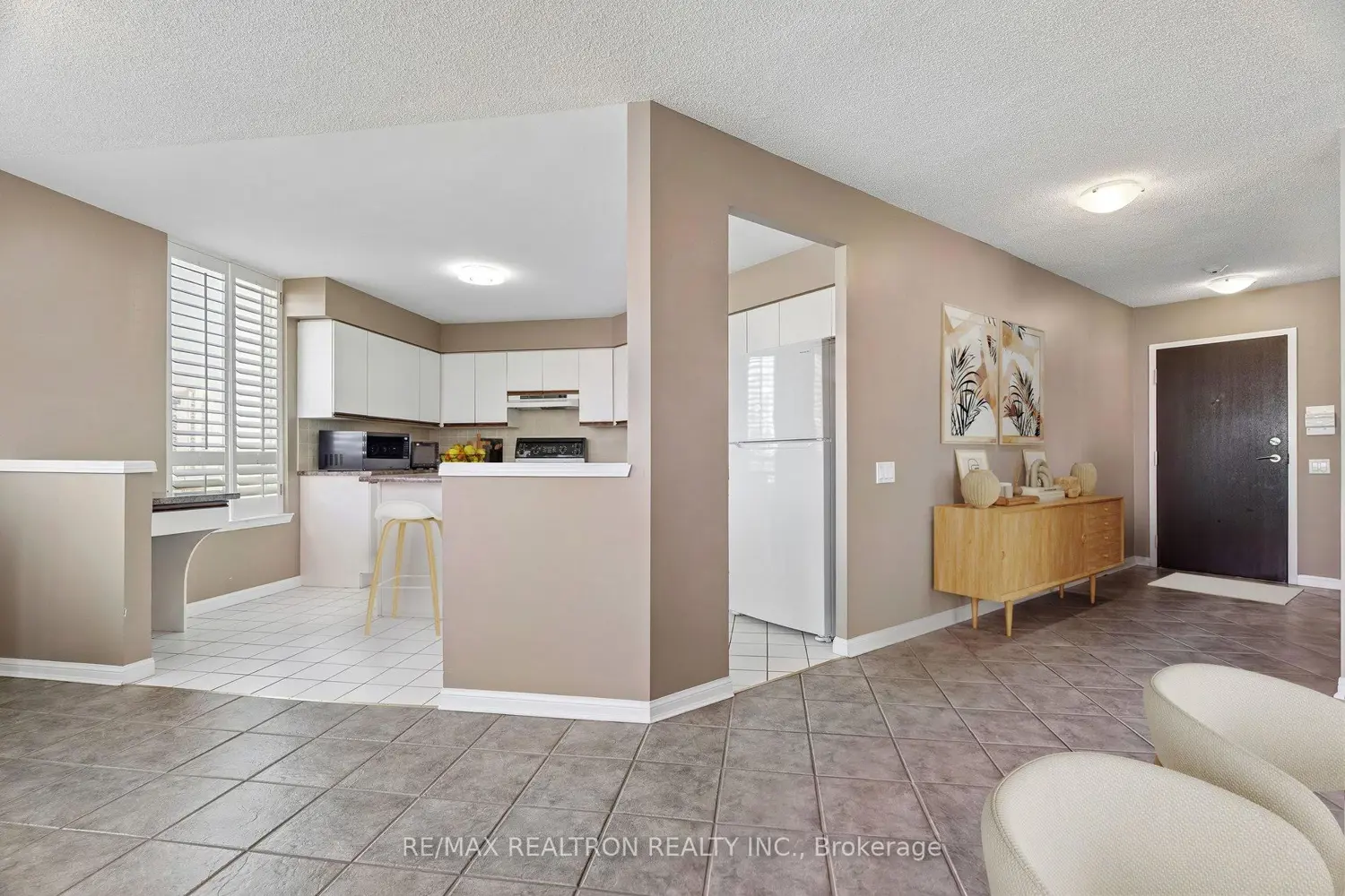 Additional image 9 of 110 Promenade Circle 1004