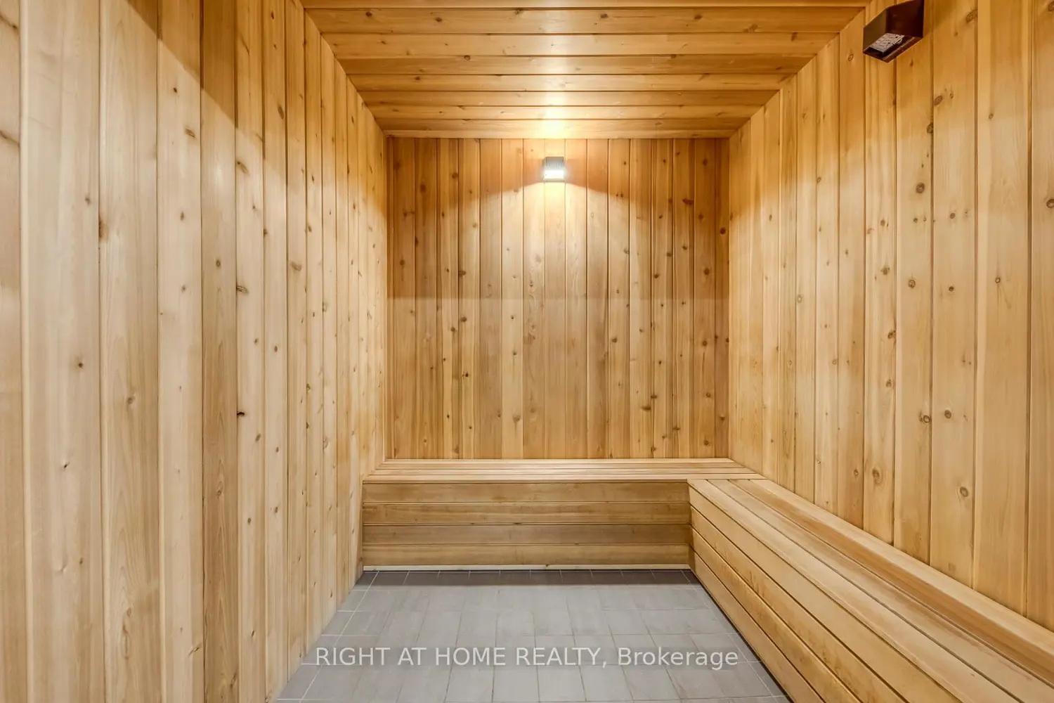 Additional image 18 of 4675 Metcalfe Avenue 206