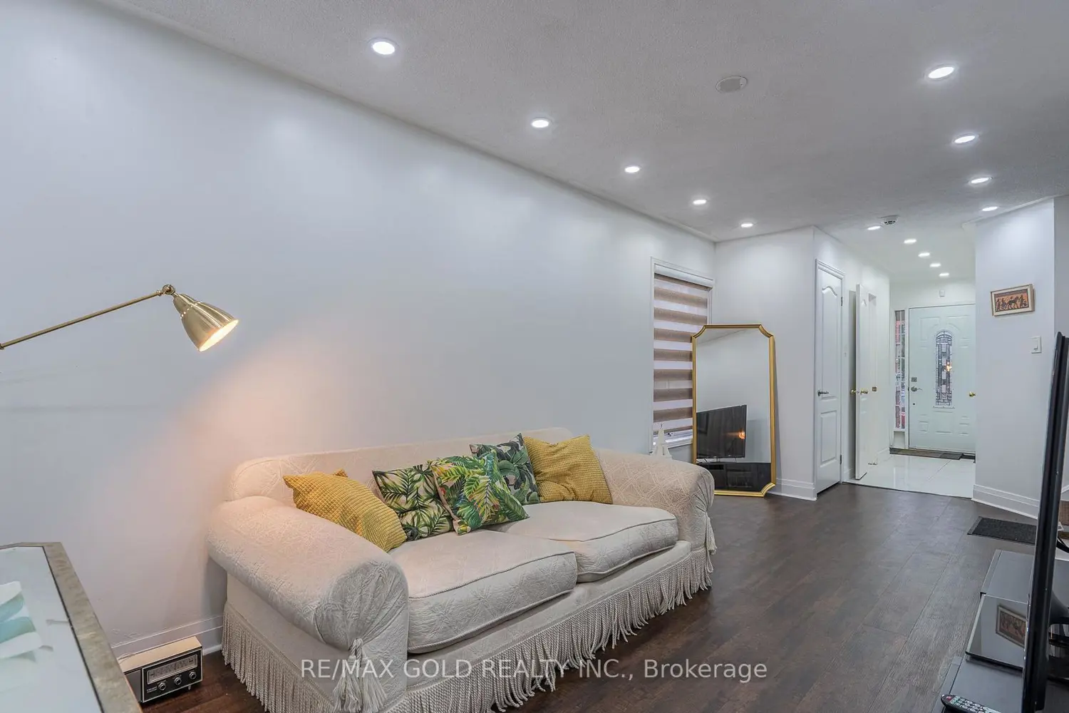 Additional image 4 of 102 Bunchberry Way