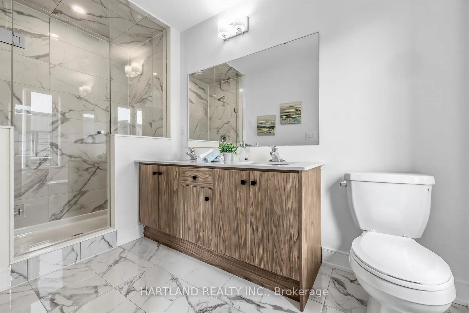 Additional image 13 of 1695 Dersan Street 505