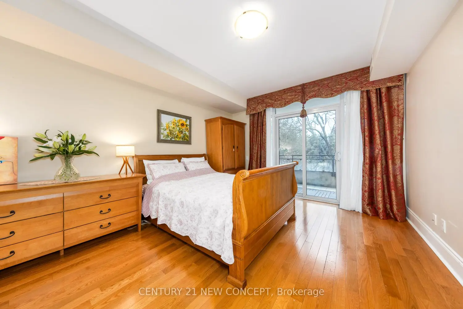 Additional image 9 of 7071 Bayview Avenue 204