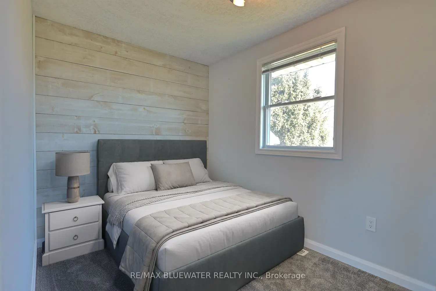 Additional image 9 of 71224 Sandra Street