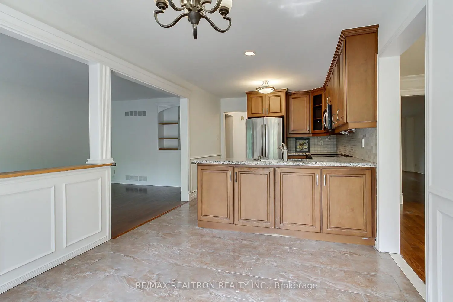 Additional image 9 of 19 Crystal Drive