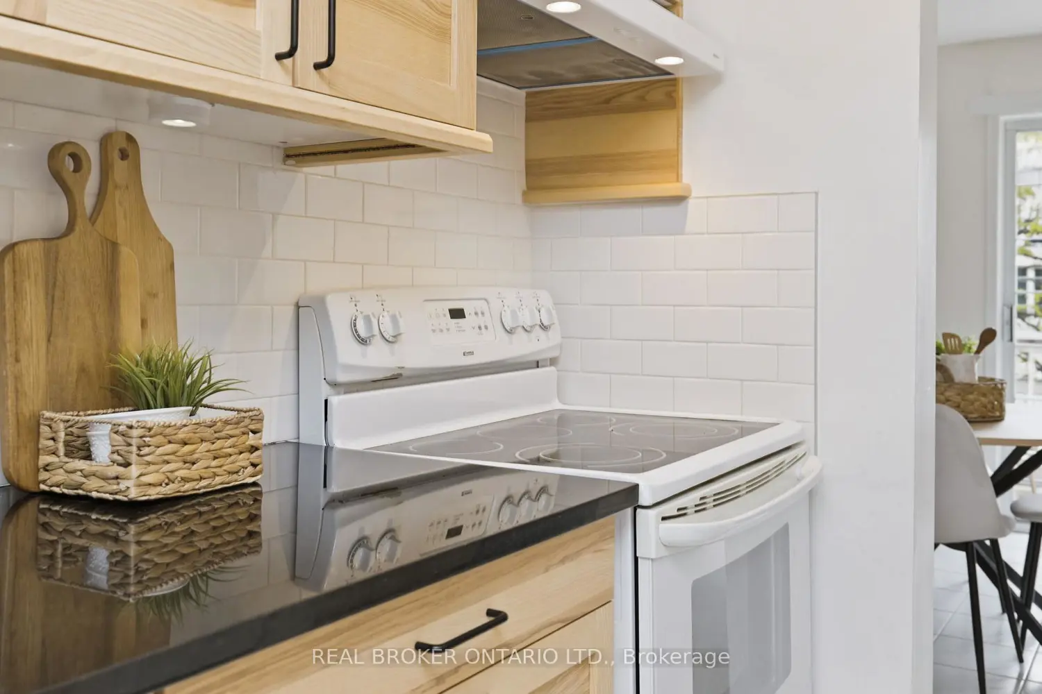 36 Castlegreen Private photo 5