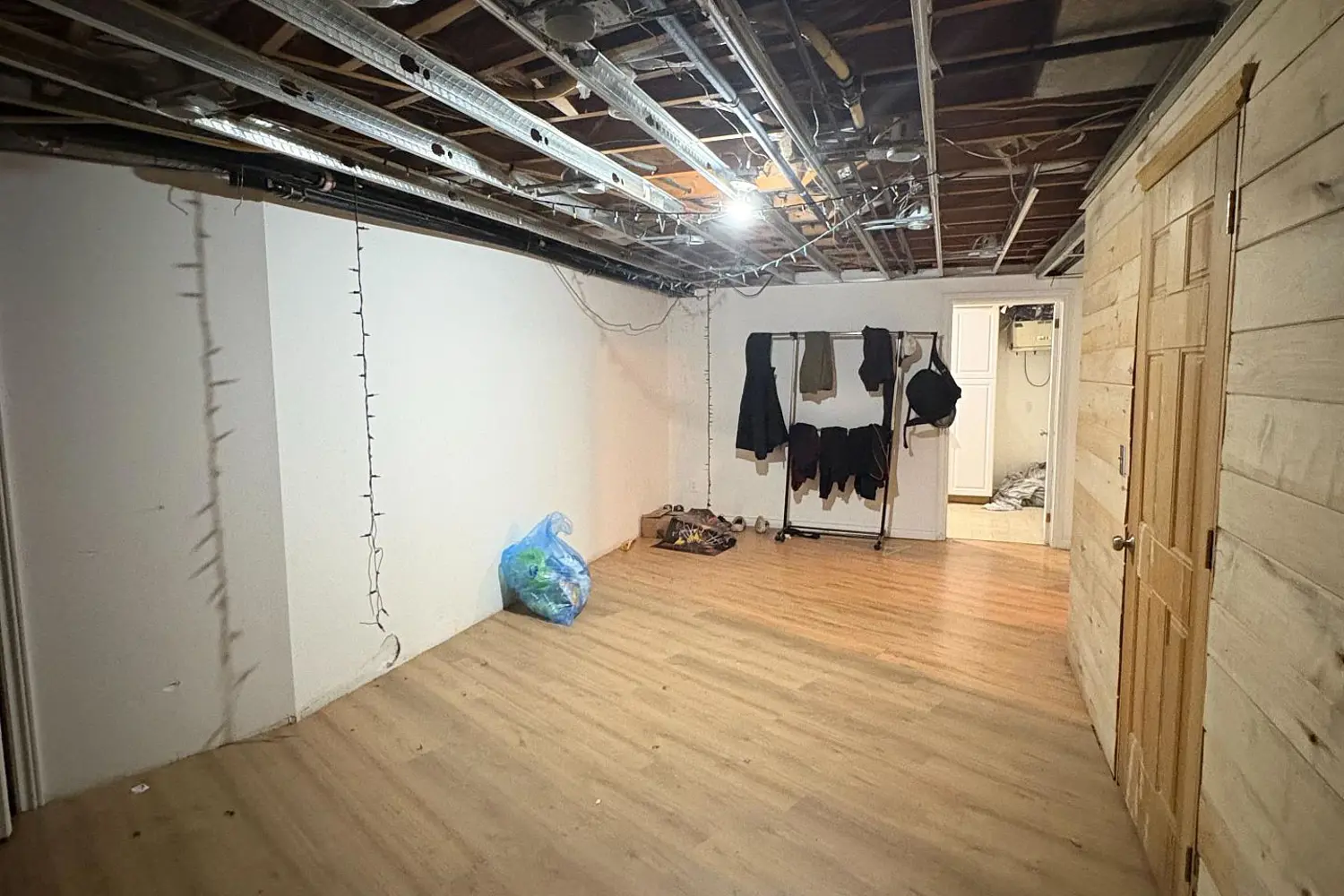 Additional image 13 of 1423 Webster Street
