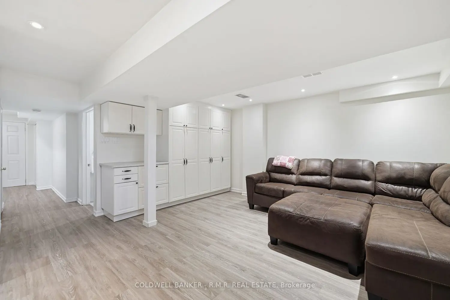 36 Wheler Court photo 4