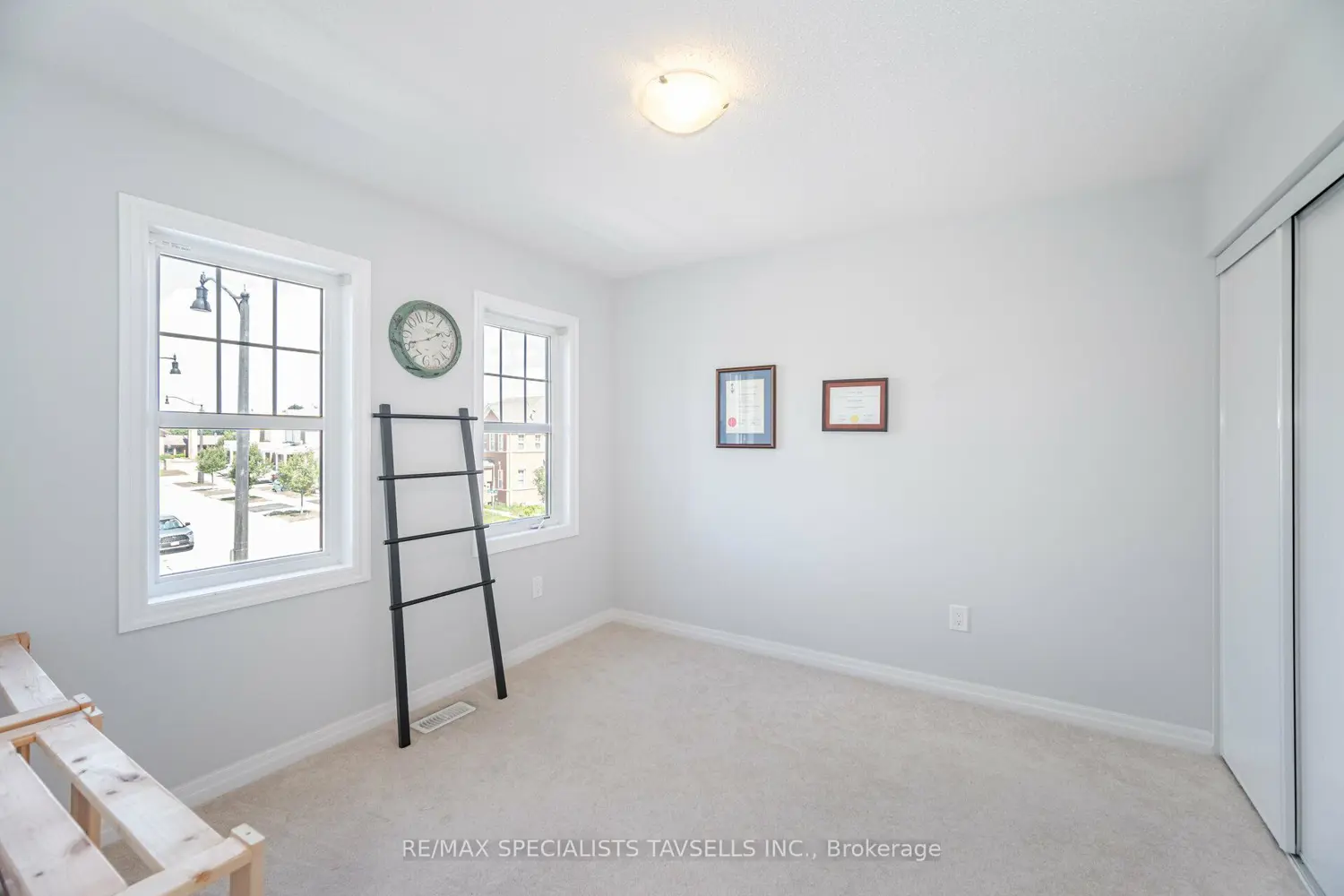 Additional image 13 of 13 Lothbury Drive