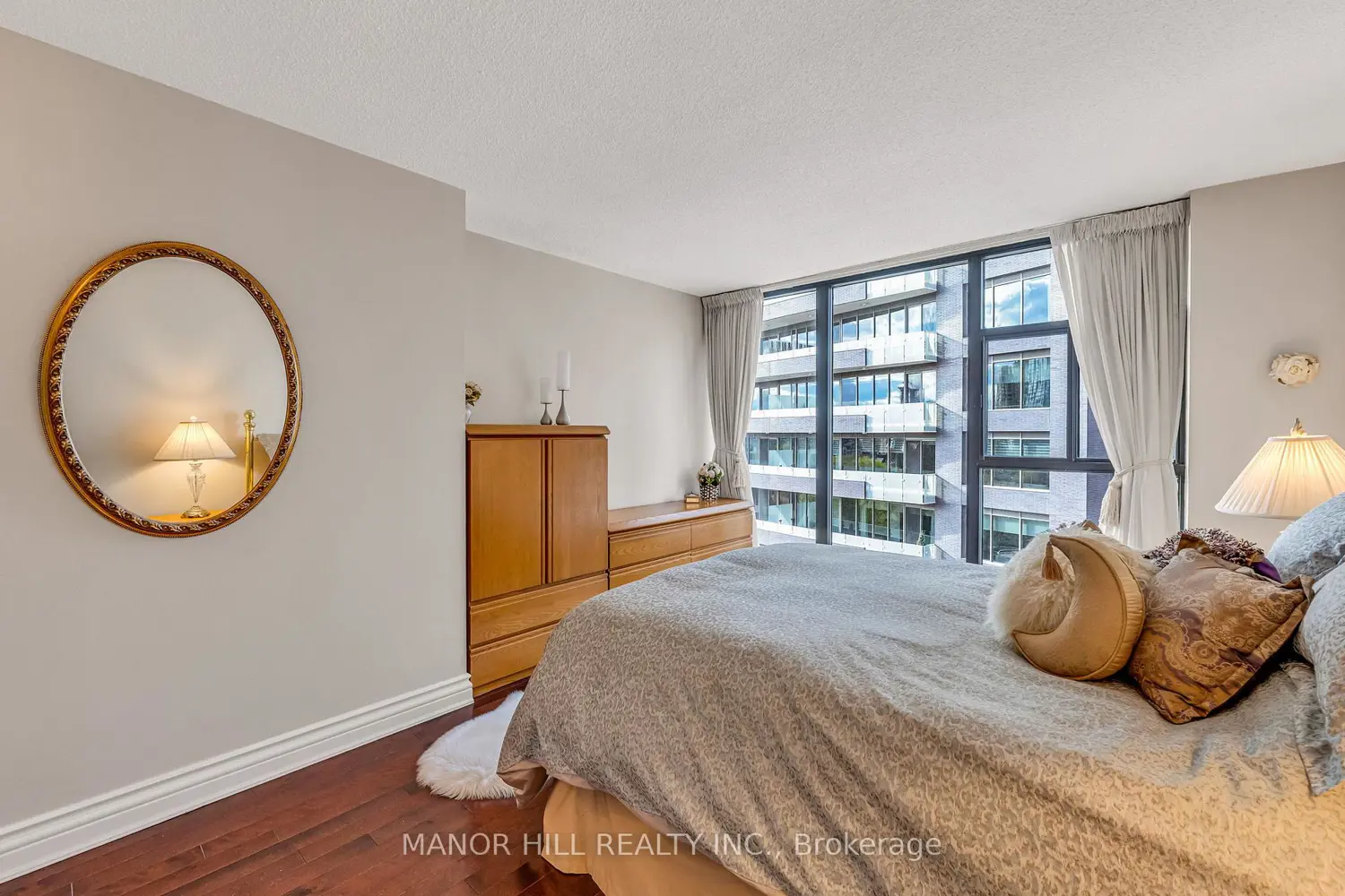 Additional image 12 of 1331 Bay Street 803