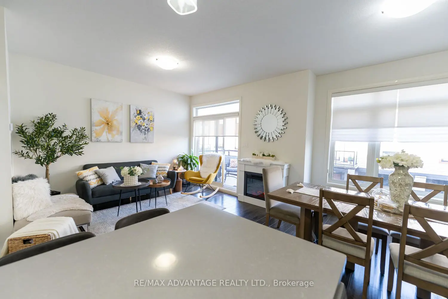 Additional image 3 of 3260 Singleton Avenue 130