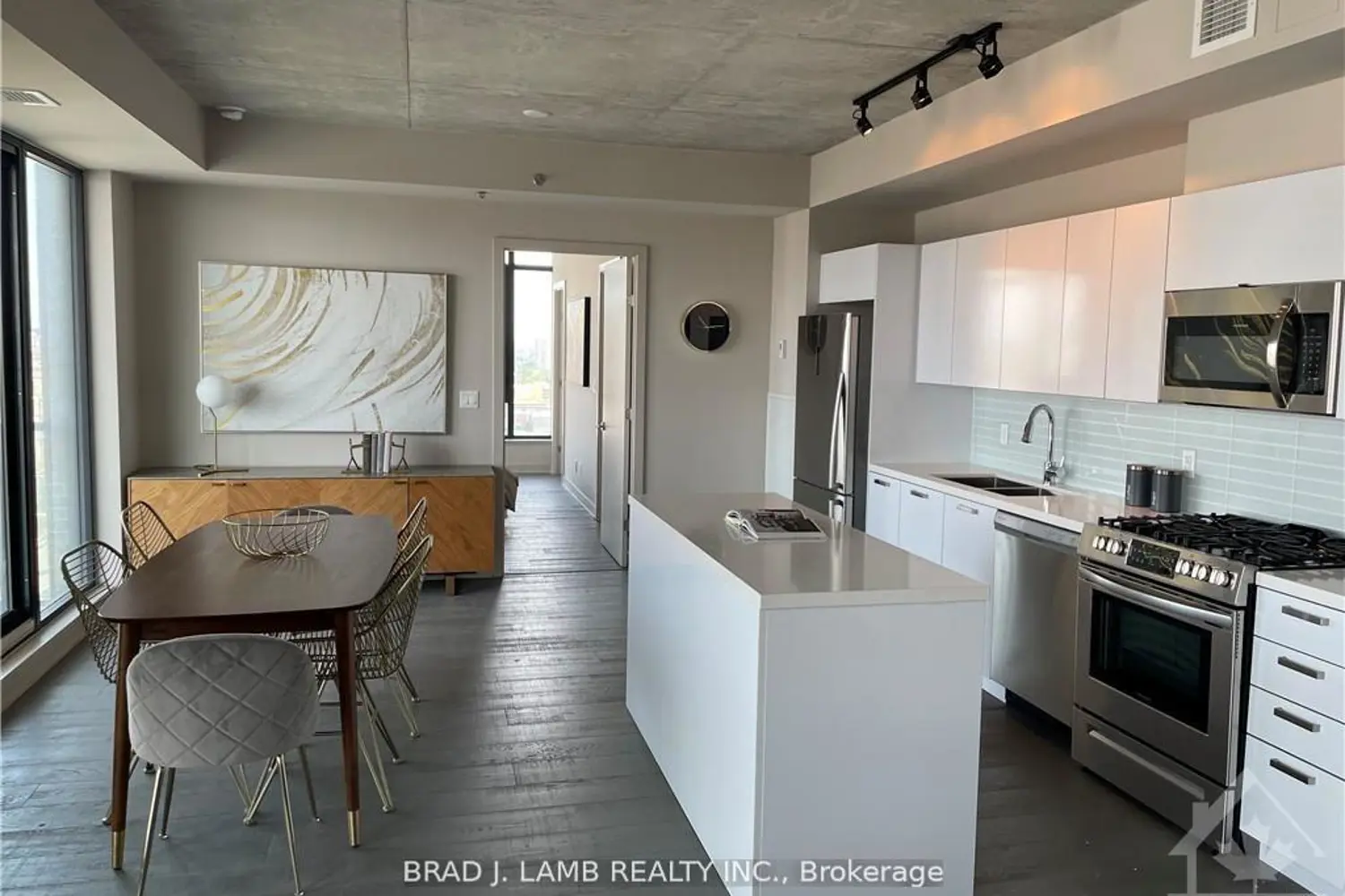 Additional image 4 of 203 Catherine Street 214