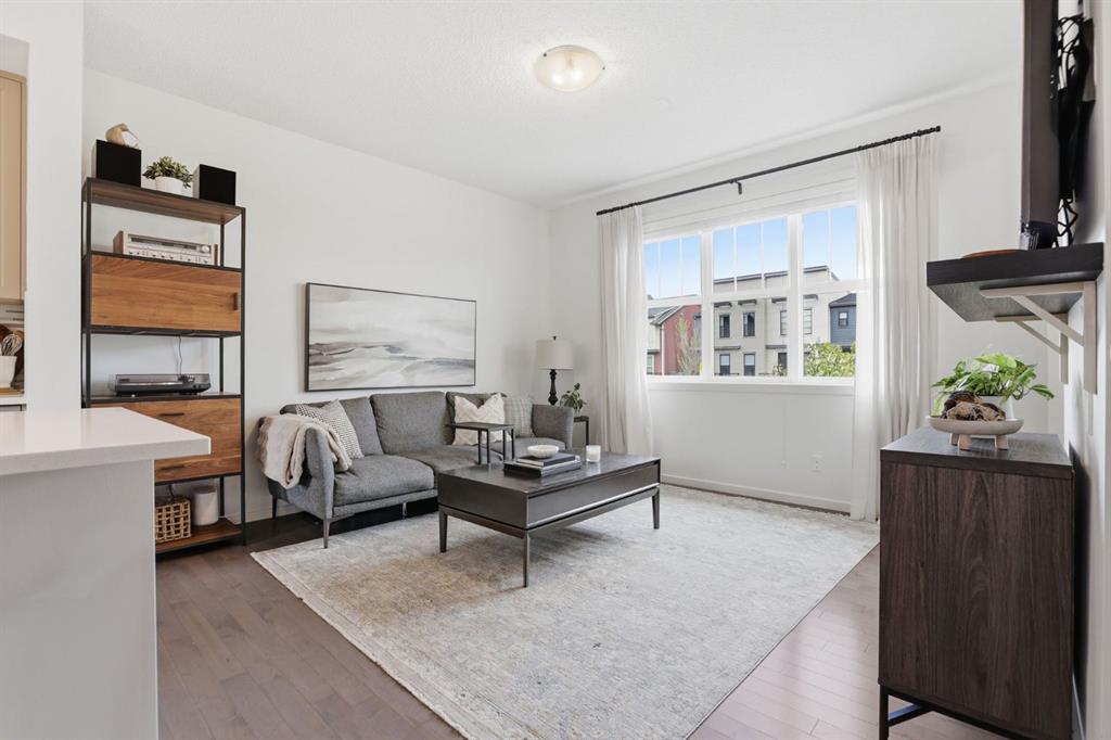 Additional image 4 of 648 Walden Drive SE, Calgary, AB, T2X 0Z5
