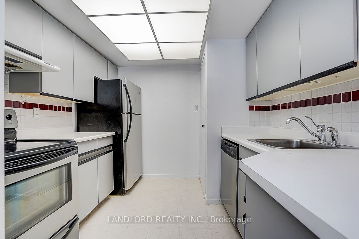 Additional image 3 of 907-1001 Bay Street, Toronto, ON, M5S 3A6