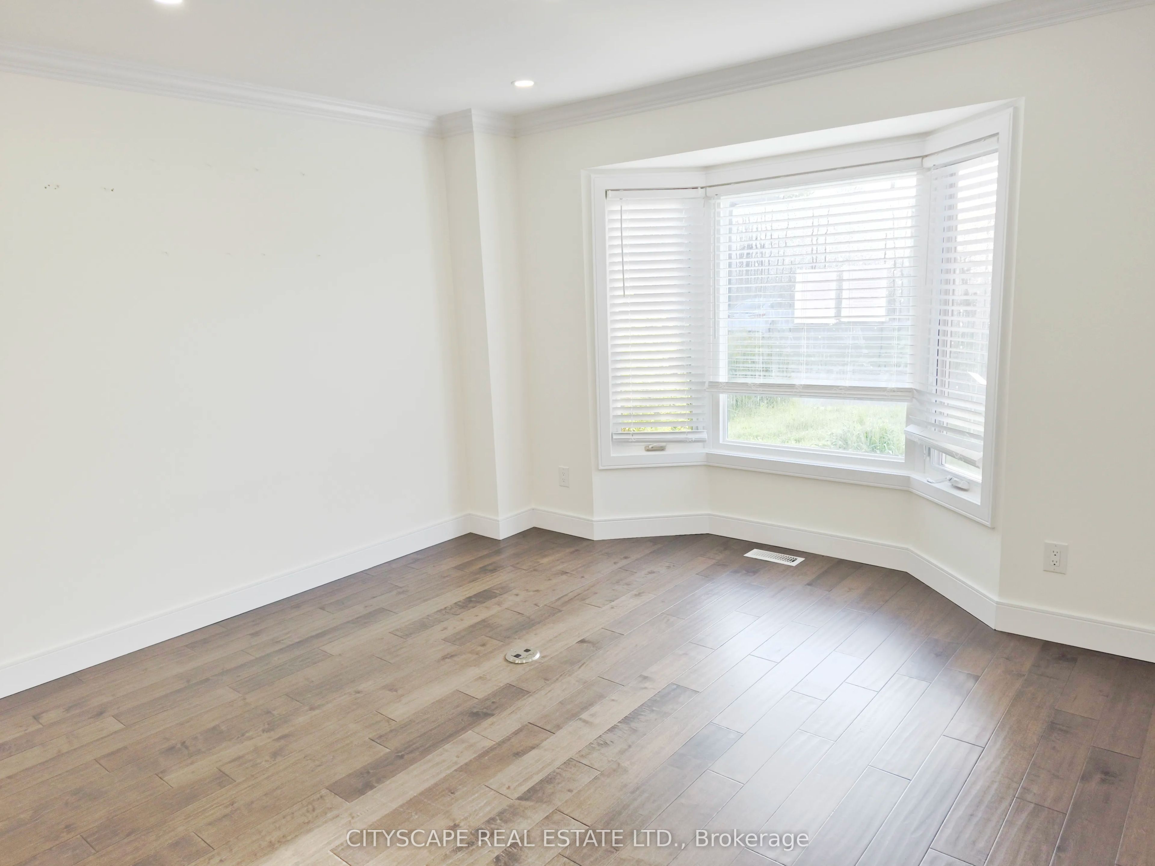 Additional image 6 of 11 Ashely Court, Kitchener, ON, N2E 2Z6