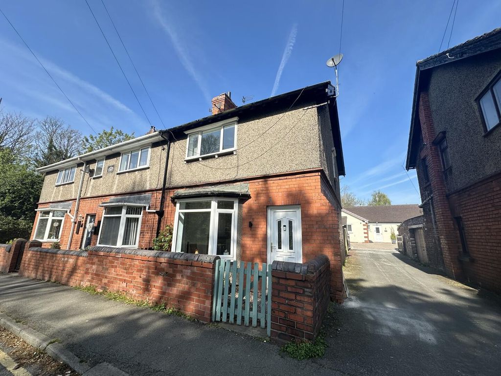 2 bed semi-detached house to rentLiverpool Road, Neston CH64