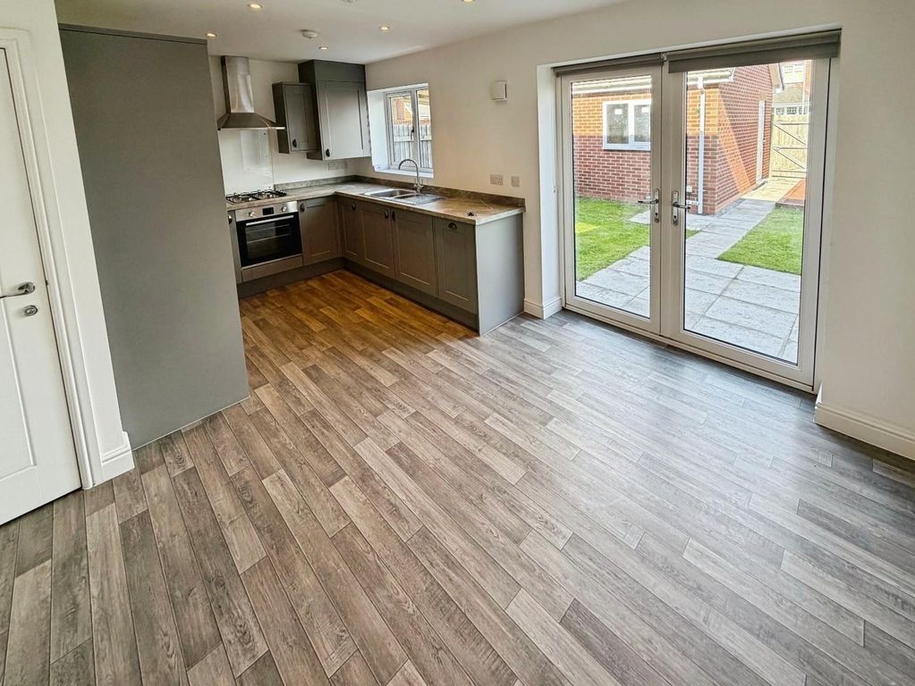 Additional image 8 of 3 bed detached house to rentMayfield Park, Saltney, Chester CH4