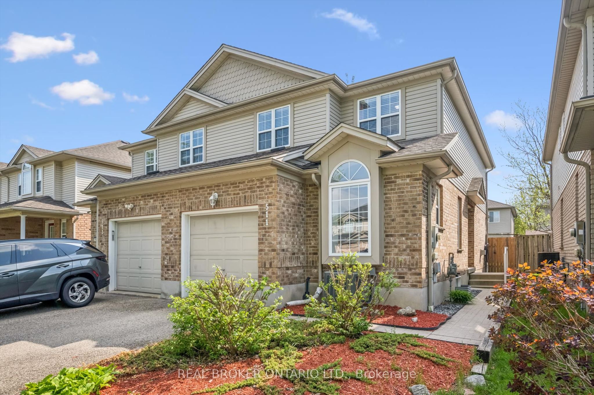 511 Dansbury Drive, Waterloo, ON, N2K 4K8