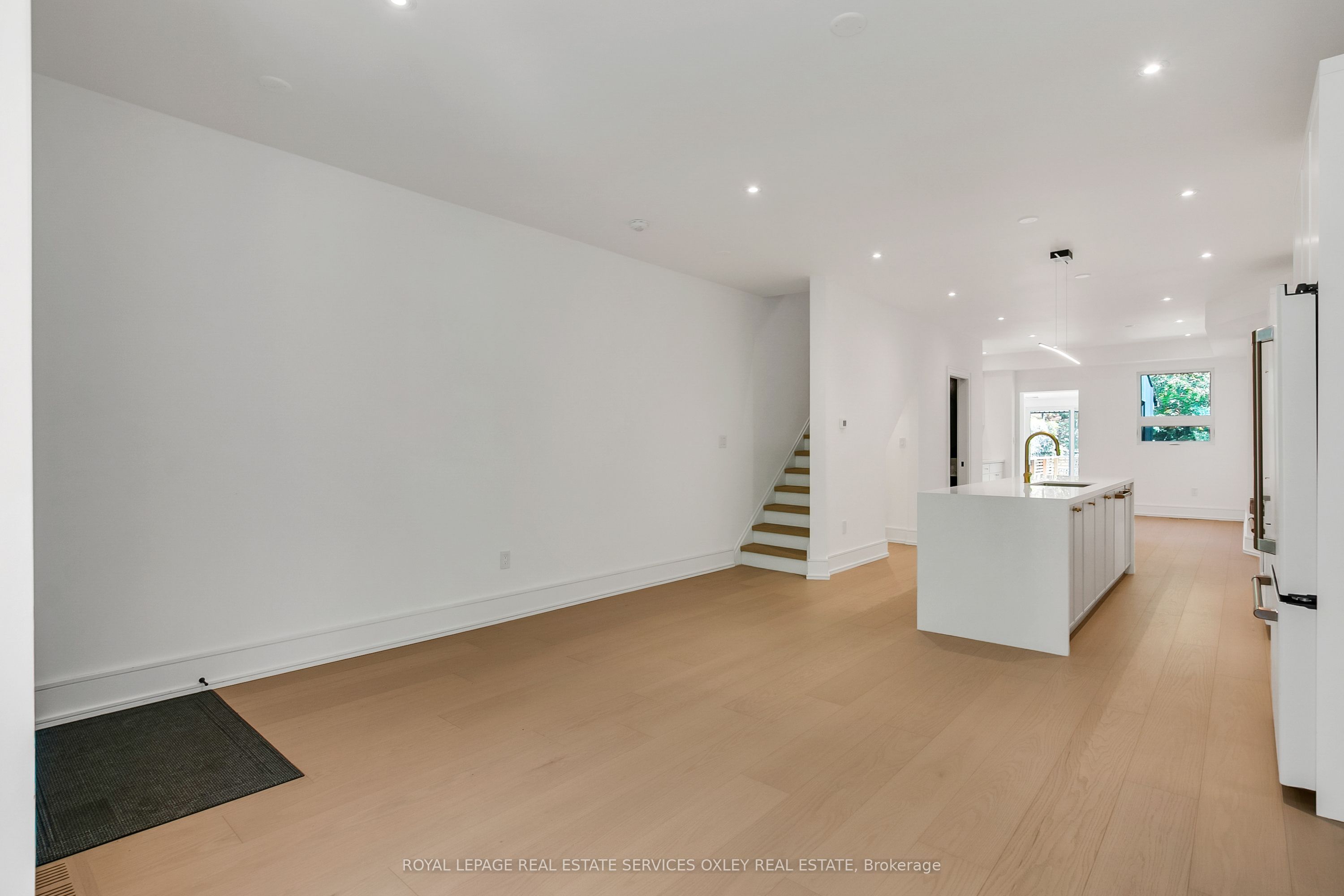 Additional image 5 of 195 Albany Avenue, Toronto, ON, M5R 3C7